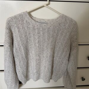 cupcakes & cashmere Light Gray Crew Neck Sweater